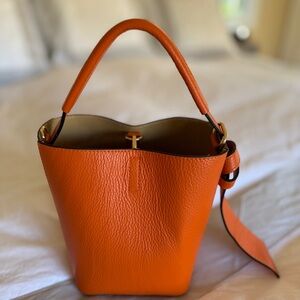 Orange Leather Bucket Bag made in Italy